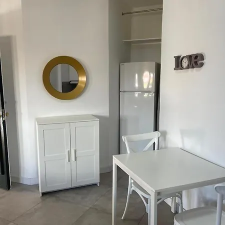 180 Home. Rincon De Triana Apartment *