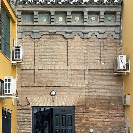 Apartment 180 Home. Rincon De Triana *
