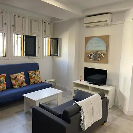 180 Home. Rincon De Triana Apartment