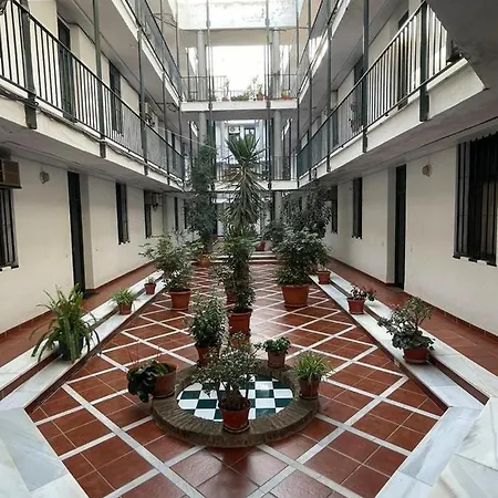 180 Home. Rincon De Triana *