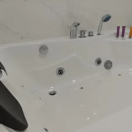 Mini Estudio Jacuzzi Doble 
