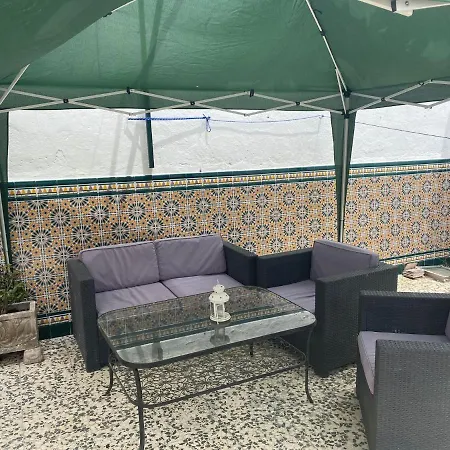 Casa Reformada Con Terraza/wifi/aire Acondicionado Seville