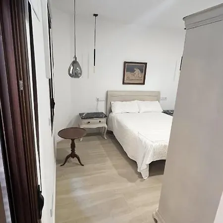 Apartment 180 Luxury Redes *