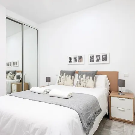 Apartment Ruiz Gijon Elegante Y Moderno En La Mas Autentica Seville