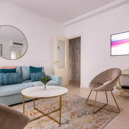 Sapphire Luxury - Parking Gratis Seville