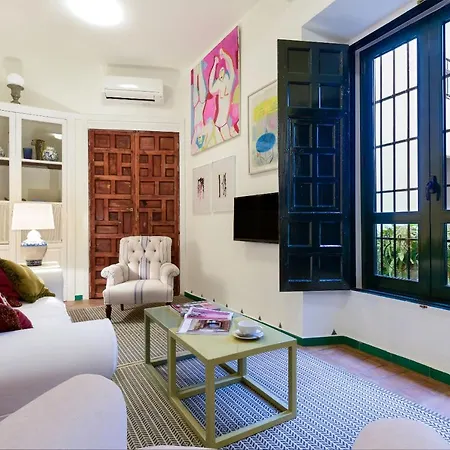Genteel Corral Del Rey Apartment Seville