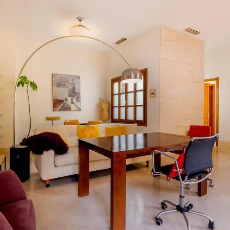 Apartment Large And Practic - 3bd 2bth- Arenal Seville