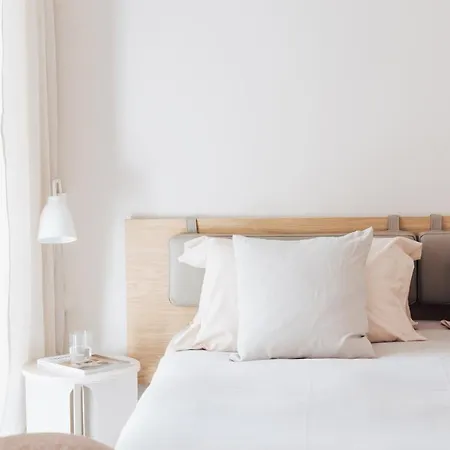 Placido Y Grata Hotel 4*