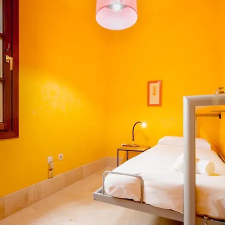 Large And Practic - 3bd 2bth- Arenal Apartment