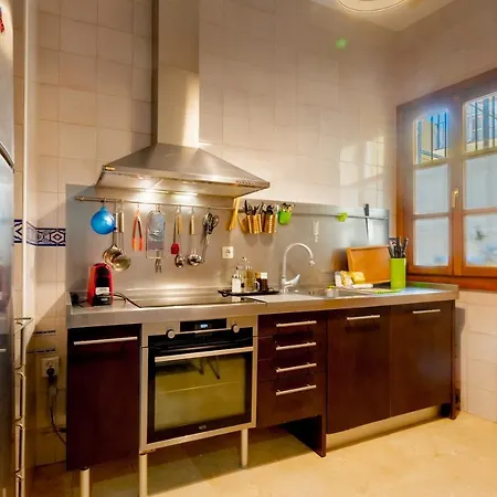 Large And Practic - 3bd 2bth- Arenal