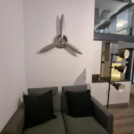 Duplex Moderno En Alameda Seville