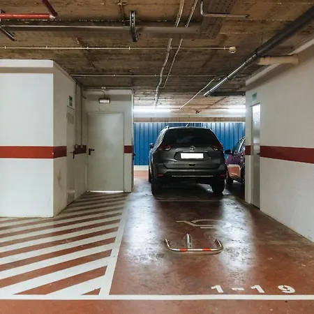 Puerta Real - Free Parking Apartment Seville
