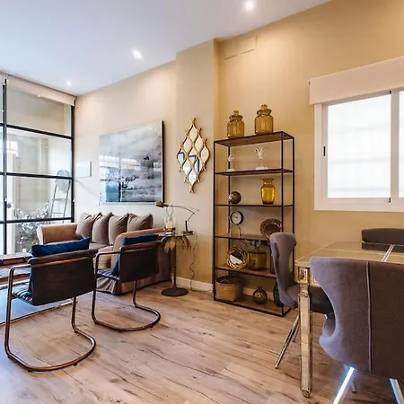 Selecta Patricio Saenz Apartment Seville