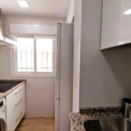 Moderno Zona Nervion. Wifi/ac Apartamento Sevilla