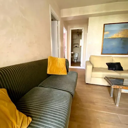 Junto Al Casco Antiguo Con Terraza Apartment Seville