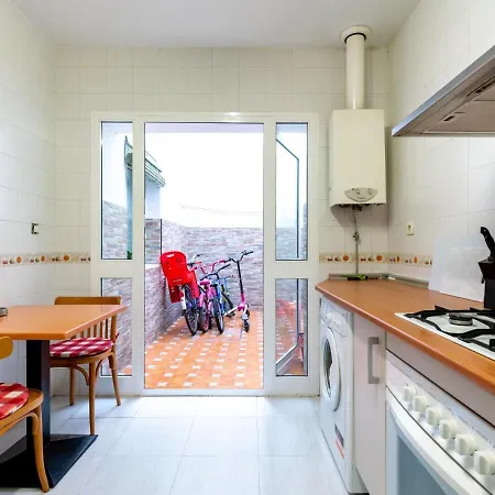 Holi-rent Antillano Campos Seville