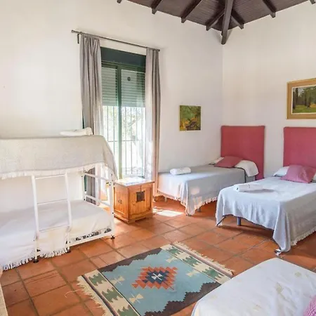 Finca Rural Gorriones El Castillo De Guardas By Ruralidays Holiday home