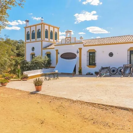 Finca Rural Gorriones El Castillo De Guardas By Ruralidays *