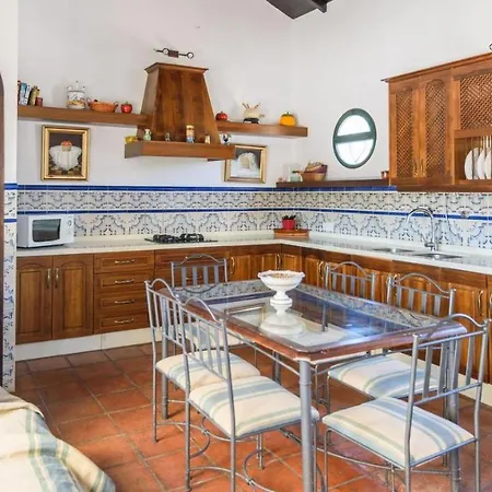 Holiday home Finca Rural Gorriones El Castillo De Guardas By Ruralidays Seville