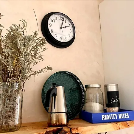 Junto Al Casco Antiguo Con Terraza Apartamento *