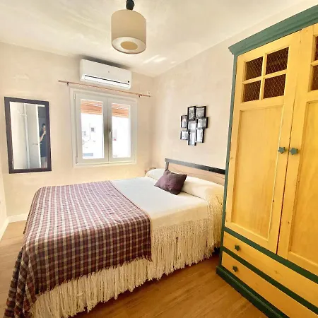 Apartamento Junto Al Casco Antiguo Con Terraza *