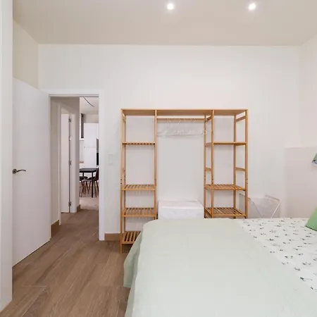 Appartement Cervantes 17 *