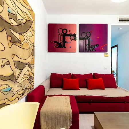 Holi-rent Antillano Campos Apartment