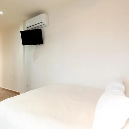 Apartamento Cervantes 17 *