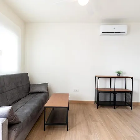 Apartamento Cervantes 17 *
