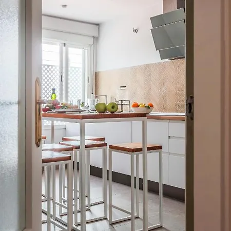 Apartment Amador De Rios Seville