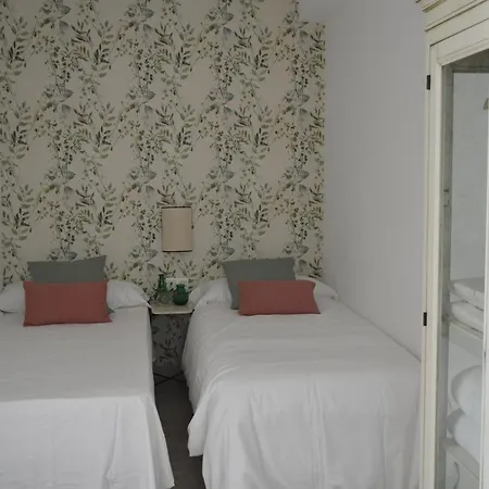 Apartment Isg Precioso Atico Con Terraza Privada En El Centro Seville