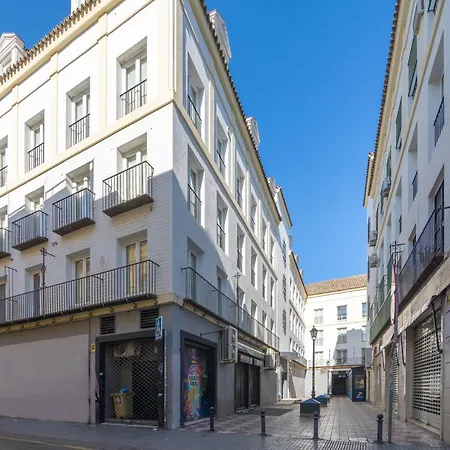Aparthotel Magna Sevilla