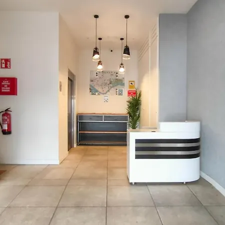 Aparthotel Magna Sevilla