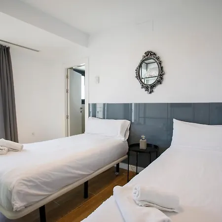 Rentalsevilla Cardenal Cervantes V Appartement