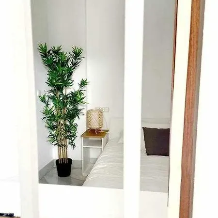 Apartment Tranquilo En Barrio Bohemio Seville