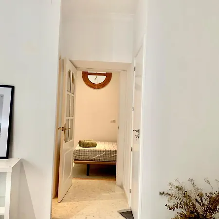 Apartment Centric *