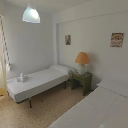 Apartment Rentalsevilla Apartamento Luminoso Con 3