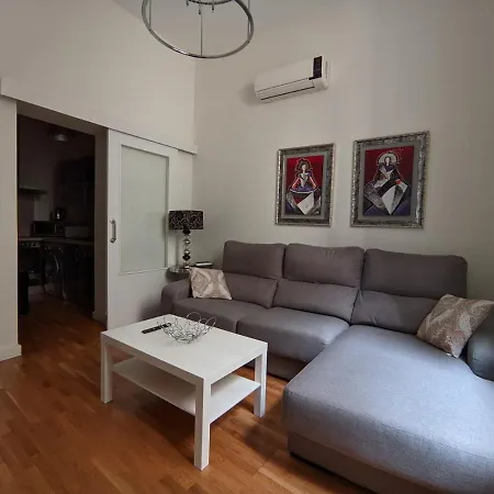Spinola Apartment Seville