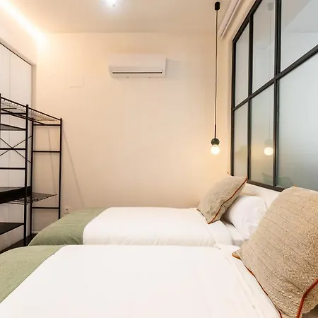 Cv Brand New 2br Triana By Covadon Street Apartment