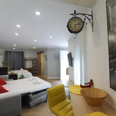 El Encanto De Curro&lola Apartment Seville