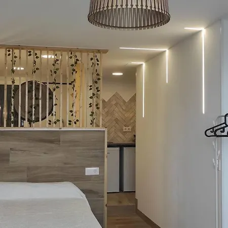 Estudio Con Balcon A 9min. Del Centro En Metro *