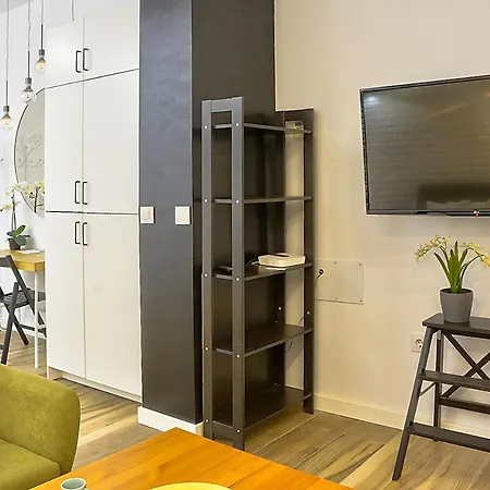 Apartsuite B&r Triana Arellano * Seville