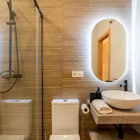 Apartment Cv Brand New 2br Triana By Covadon Street