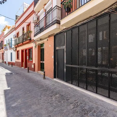 Apartment Cv Brand New 2br Triana By Covadon Street