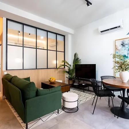 Apartment Cv Brand New 2br Triana By Covadon Street Seville