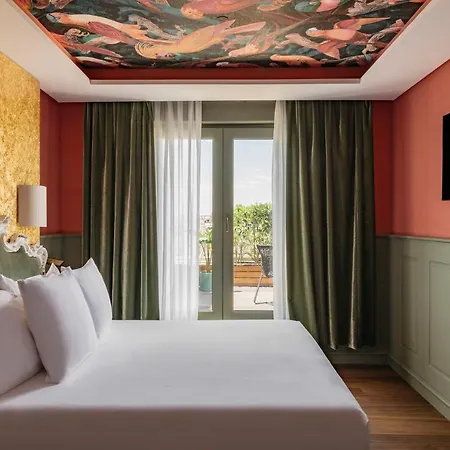 Colon Gran Melia - The Leading Of The World
