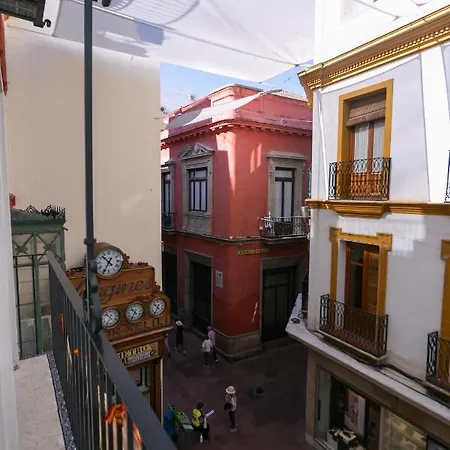 Lujoso Con Piscina Compartida 2