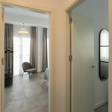 Apartamento Lujoso Con Piscina Compartida 2 *