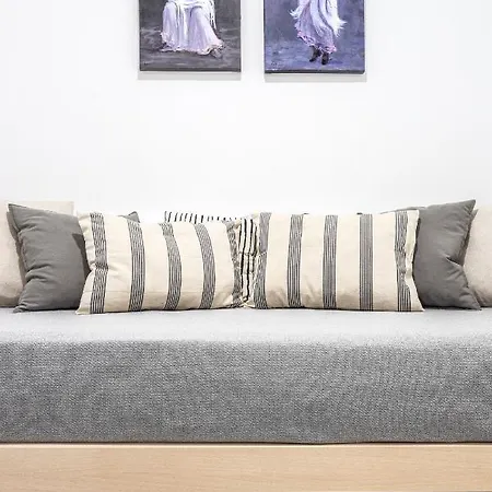 Ruiz Gijon Elegante Y Moderno En La Mas Autentica Apartment