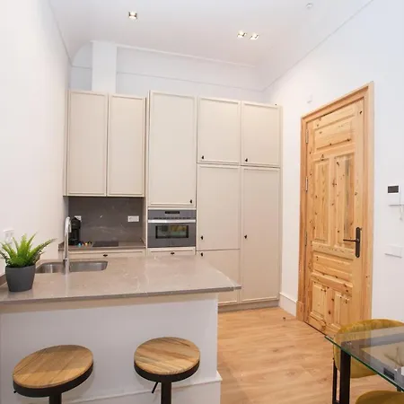 Isg Cedaceros Apartment Seville
